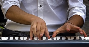 tasti, mani, camicia, tastiera, dita, nero, musicista, musica, bottone, uomo, bianco, pianoforte, bianca, piano